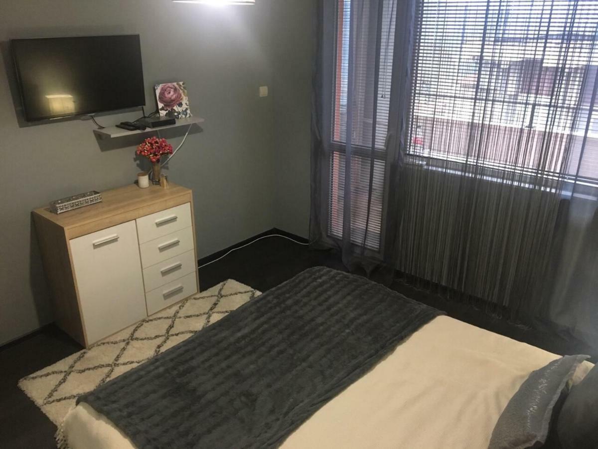 Danny House Daire Tırnova Dış mekan fotoğraf
